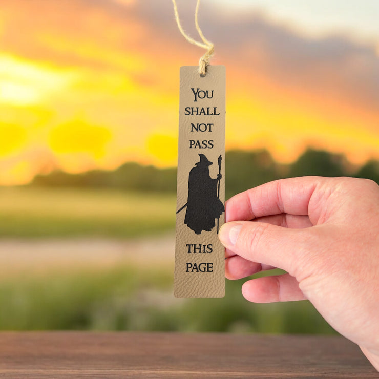 Bookmark - LEATHER - You Shall not Pass this Page