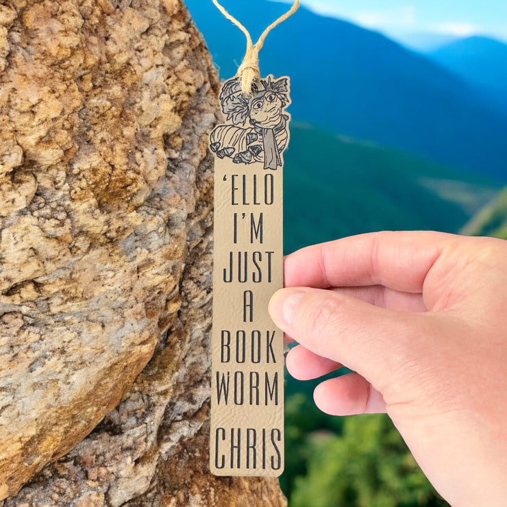 Bookmark - LEATHER - PERSONALIZED - Ello Im Just a Book Worm